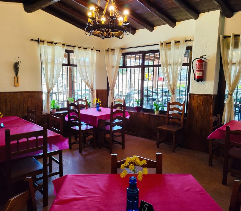 COMEDOR - Maria Moreno
